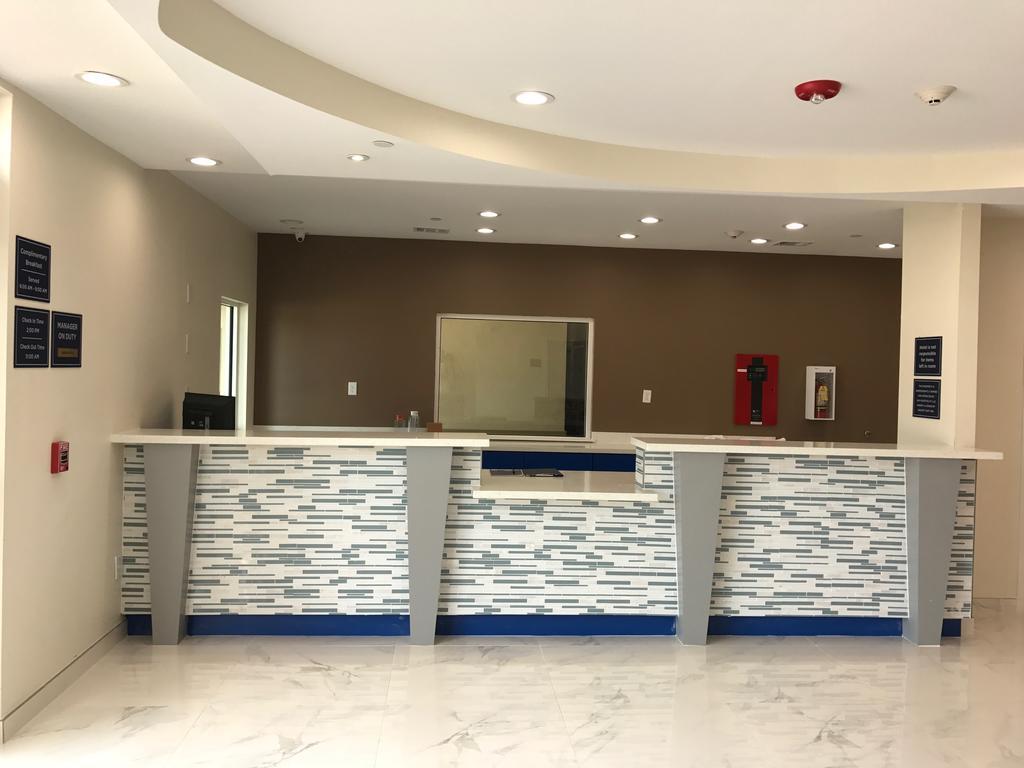 Americas Best Value Inn & Suites Spring / N. Houston Εξωτερικό φωτογραφία